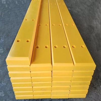 Sert İskele İnşaatı Plastik Ön Panel UHMWPE Gemi Köşe Yüzü Çamurluk Pedi