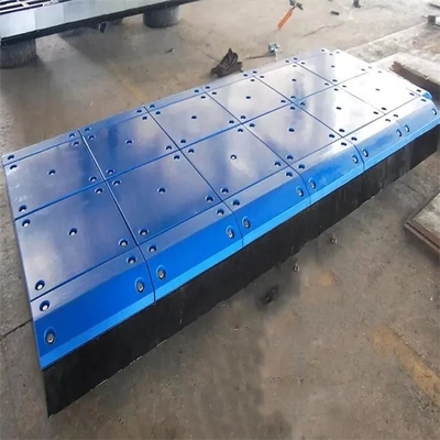 Kauçuk Deniz Çamurlukları İçin Mavi Kompozit UHMWPE Hücre Açık Liman Kemer Çamurlukları