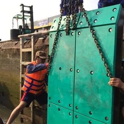 Darbeye Dayanıklı HDPE Plastik Tekne Rıhtım Çamurluk Yüz Ön Ped Plaka Paneli