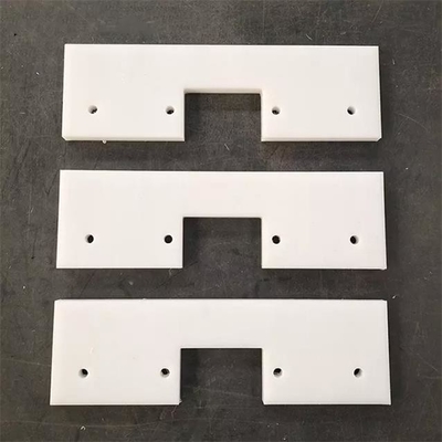 Plastik İşlenmiş Parçalar UHMWPE Sürükle Konveyör Kanatları Ped Kaygan Kazıyıcı