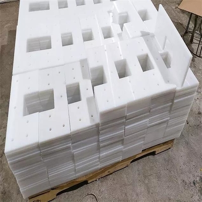 Polietilen İmalat Konveyör Uçuş Kürek Beyaz UHMWPE İşlenmiş Parçalar